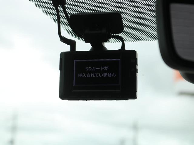 Миниатюра 28