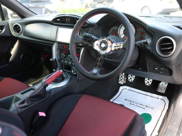 Миниатюра 37