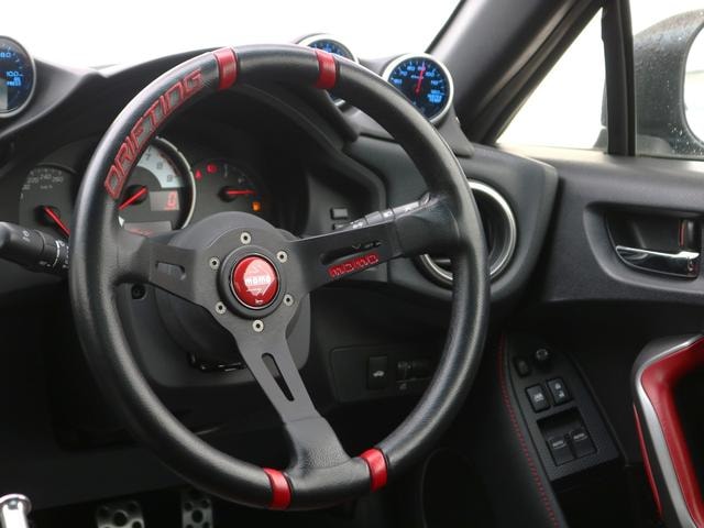 Миниатюра 12