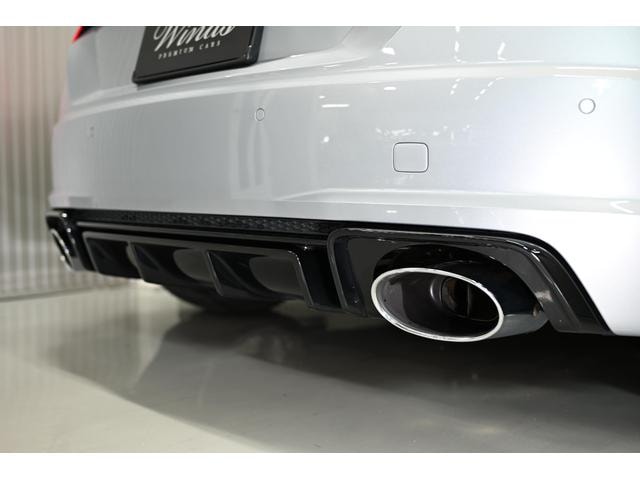 Миниатюра 18