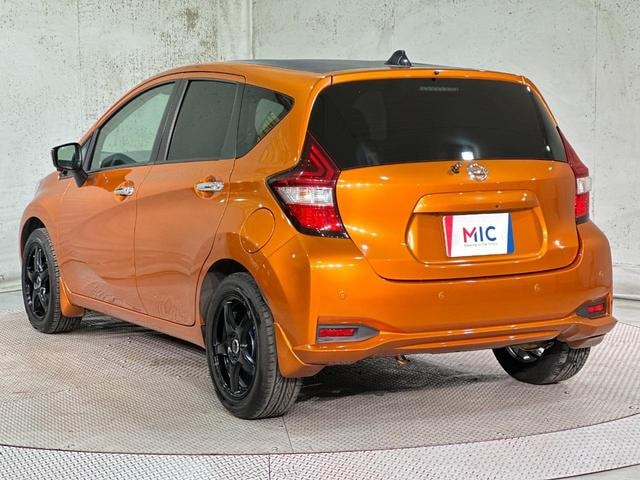 Миниатюра 17
