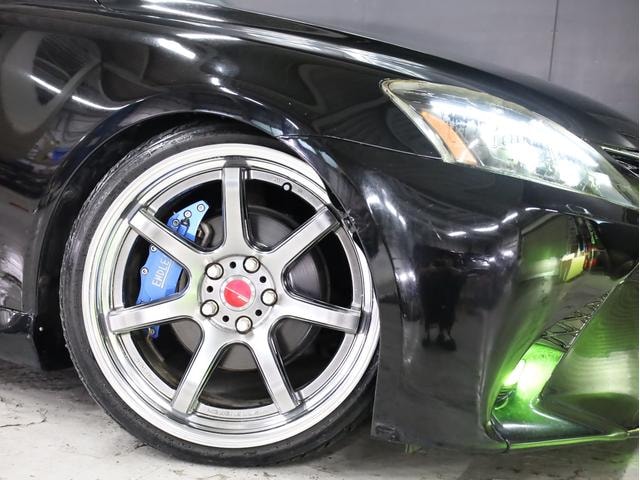 Миниатюра 18