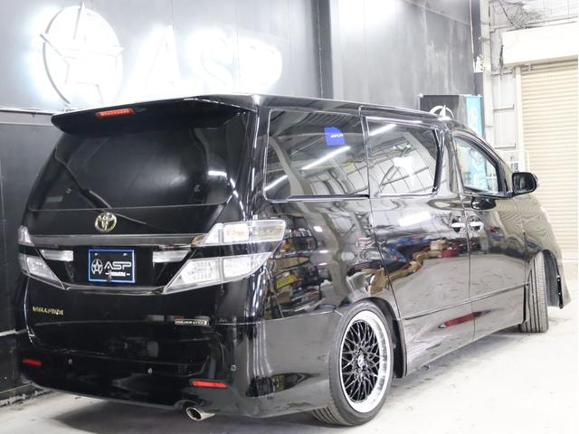 Миниатюра 17