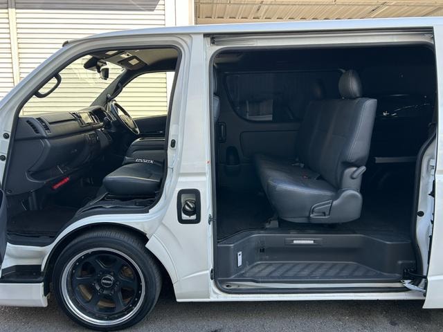 Миниатюра 30