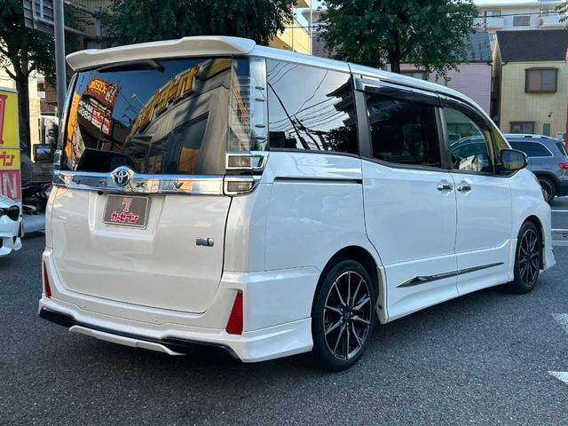 Миниатюра 32