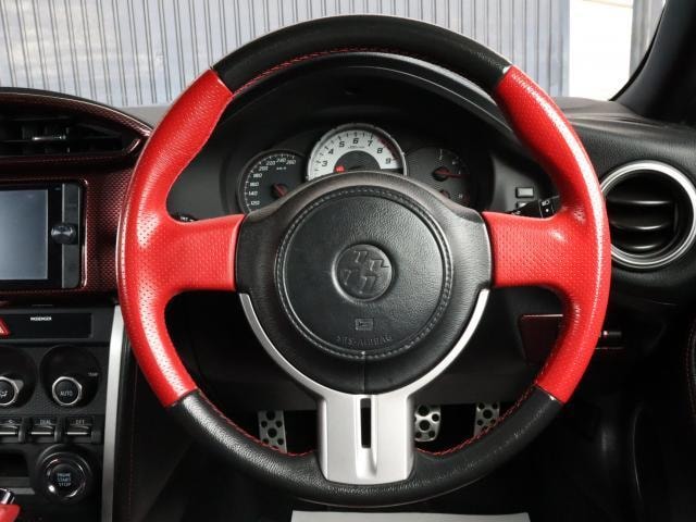 Миниатюра 12