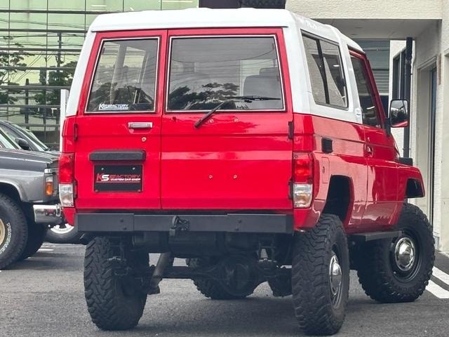 Миниатюра 18