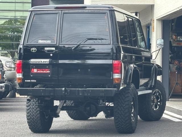 Миниатюра 22