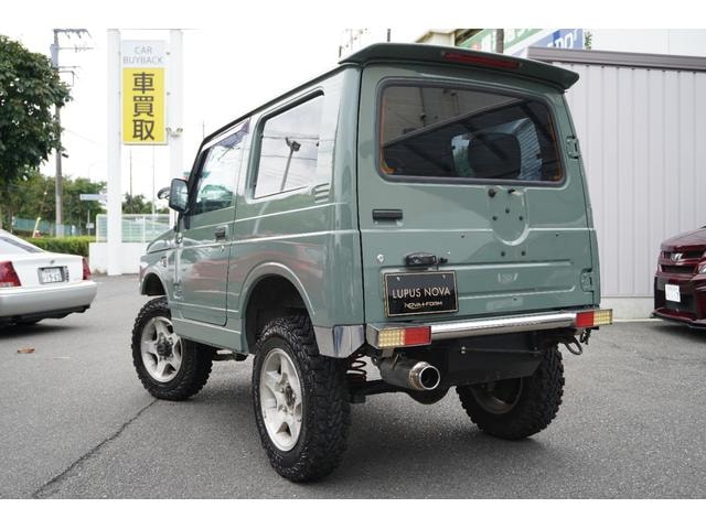 Миниатюра 28
