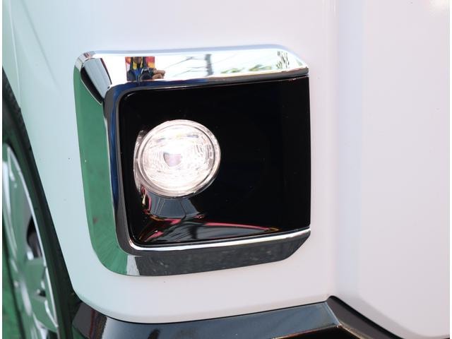Миниатюра 28