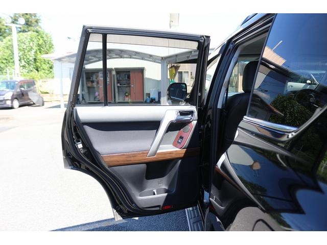 Миниатюра 37