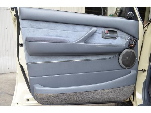 Миниатюра 30