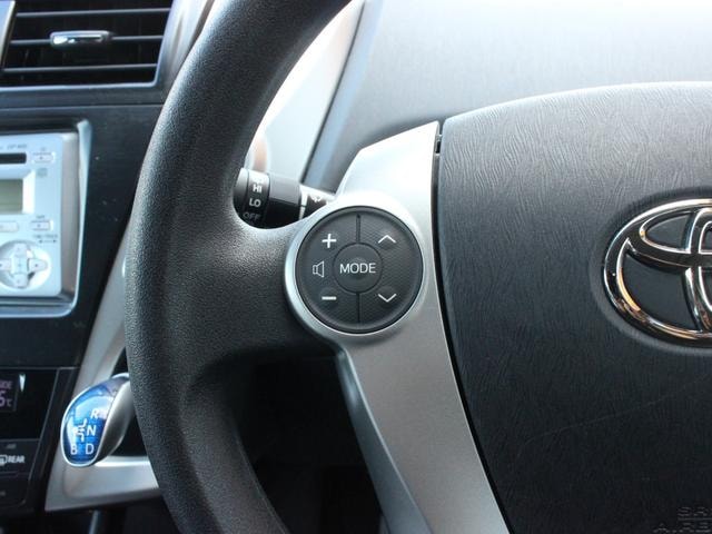 Toyota PRIUS ALPHA 2012 — фото автомобиля 1