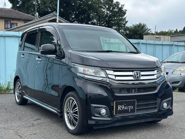 Honda N-WGN CUSTOM 2015 — фото автомобиля 1