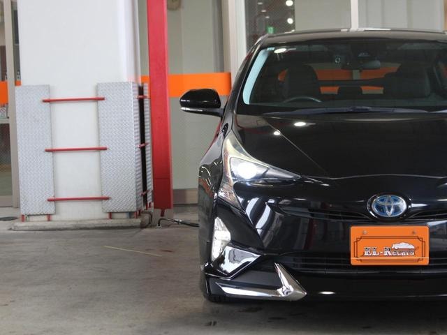 Toyota PRIUS 2015 — фото автомобиля 1