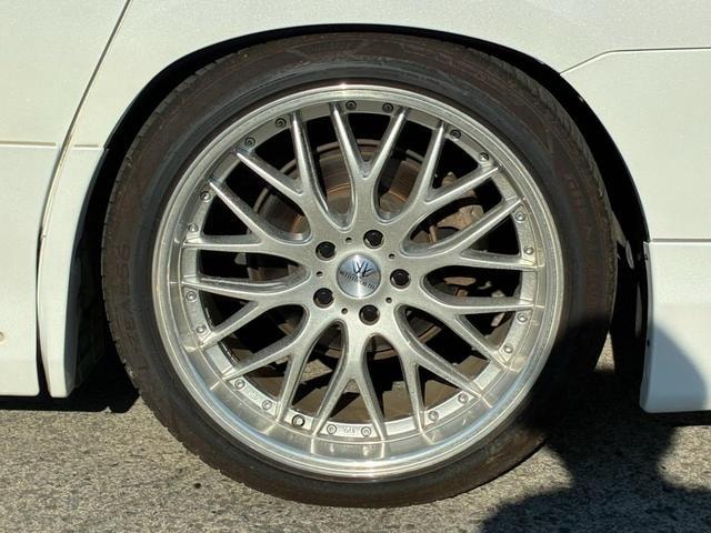 Миниатюра 16