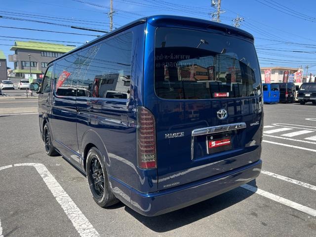 Миниатюра 8