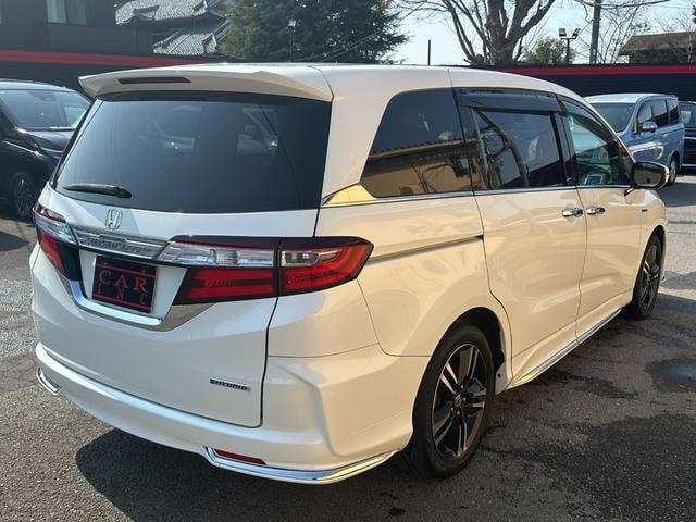 Honda ODYSSEY HYBRID 2016 — фото автомобиля 1