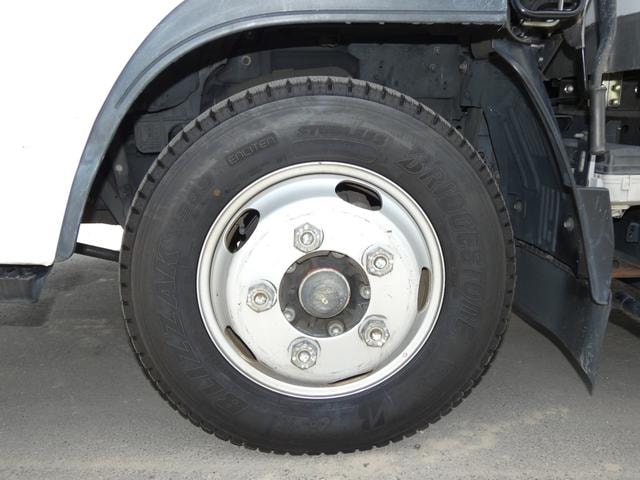 Isuzu ELF TRUCK 2013 — фото автомобиля 1