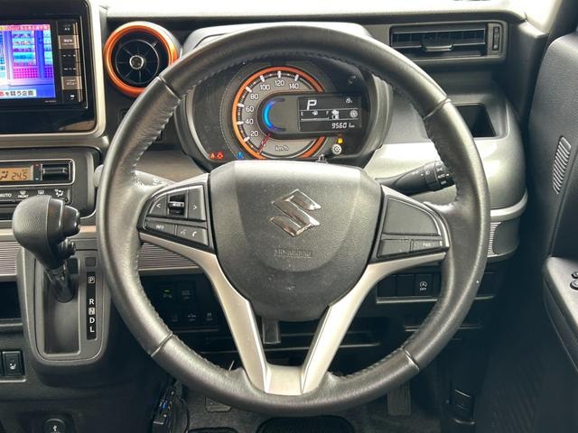 Suzuki SPACIA GEAR 2020 — фото автомобиля 1
