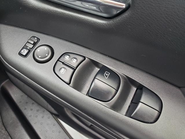 Nissan SERENA 2017 — фото автомобиля 1