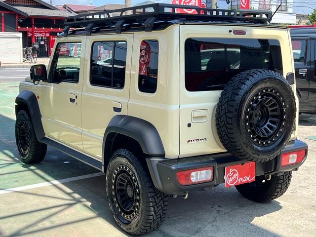 Миниатюра 17