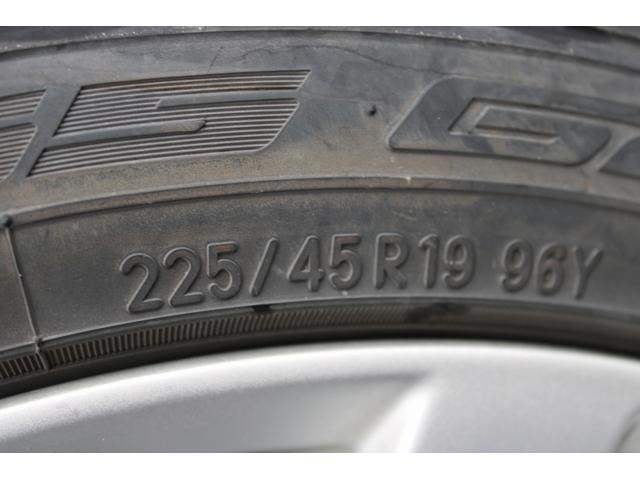 Миниатюра 32