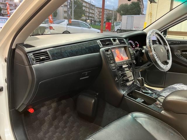 Миниатюра 28