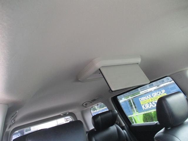 Nissan ELGRAND 2014 — фото автомобиля 1