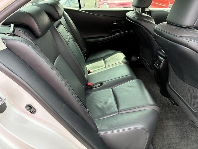 Миниатюра 19