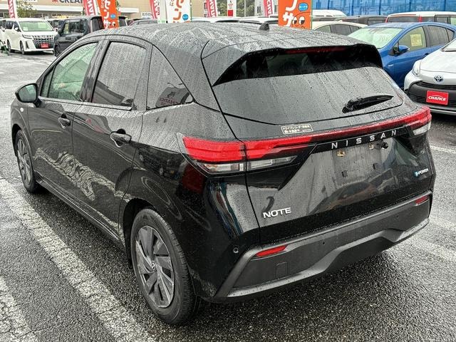 Миниатюра 12