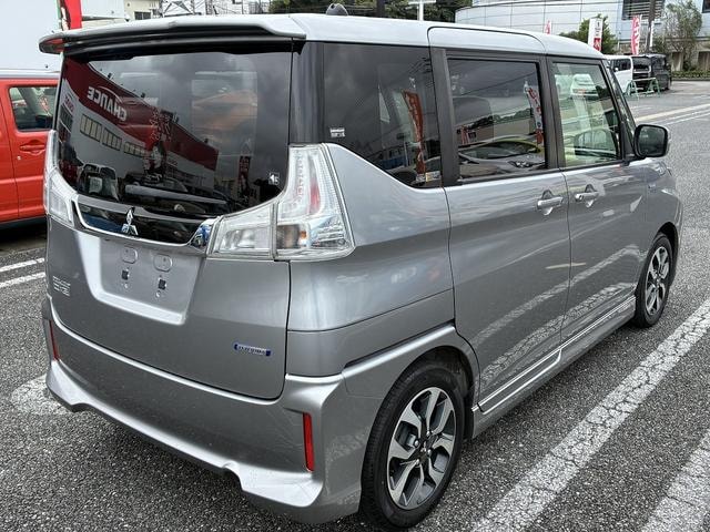 Миниатюра 10