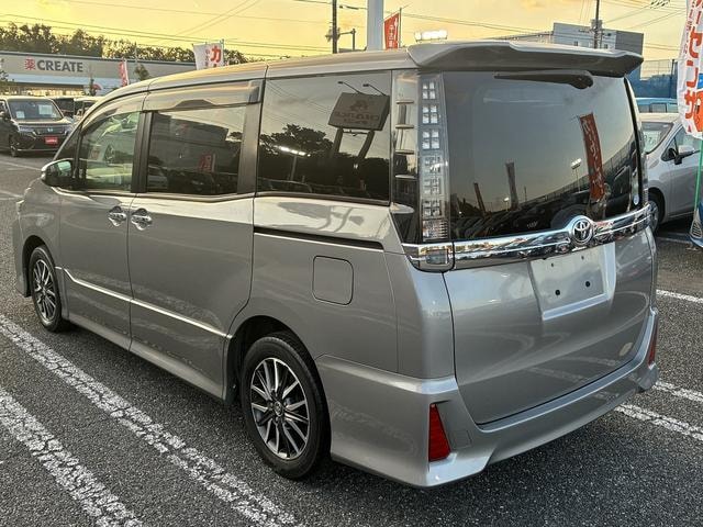 Миниатюра 12