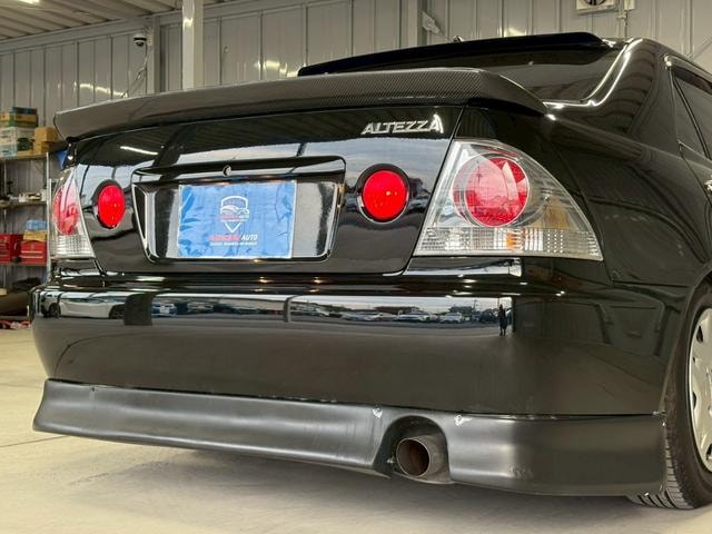 Миниатюра 16