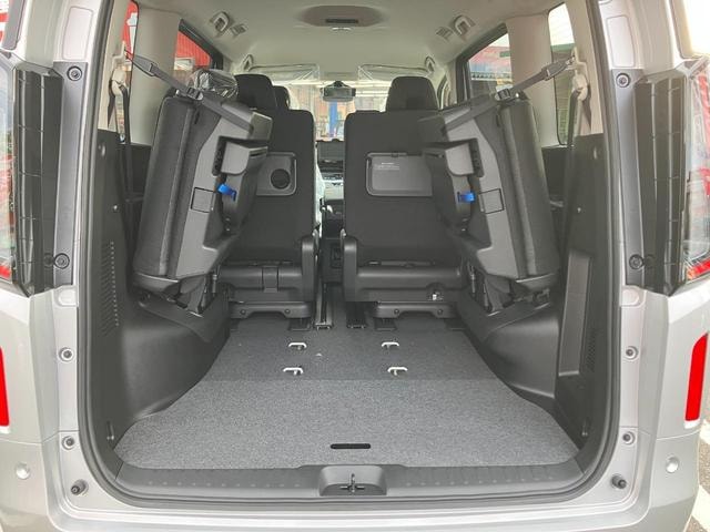 Nissan SERENA 2026 — фото автомобиля 1