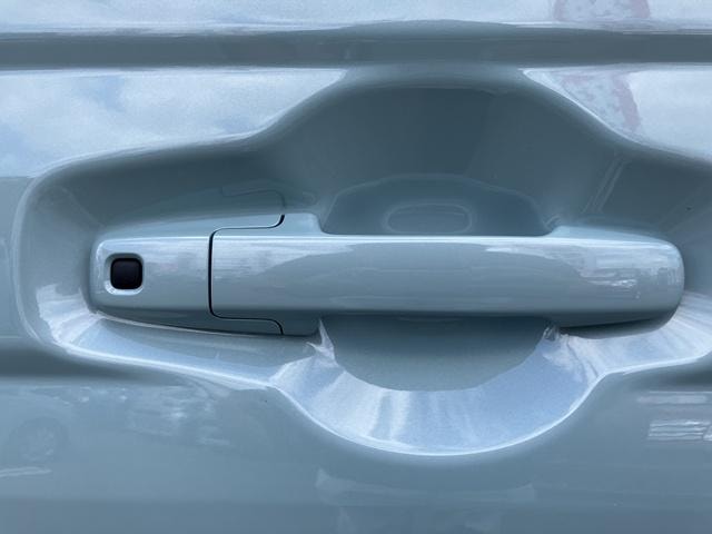 Миниатюра 28