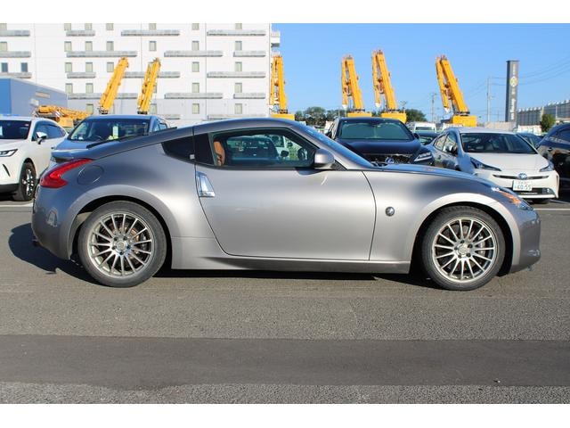 Nissan FAIRLADY Z 2008 — фото автомобиля 1
