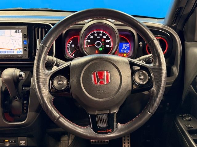 Миниатюра 12