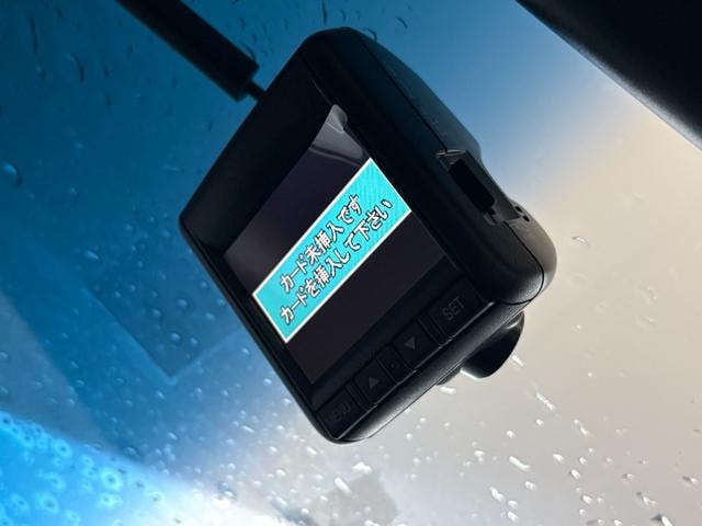 Миниатюра 30