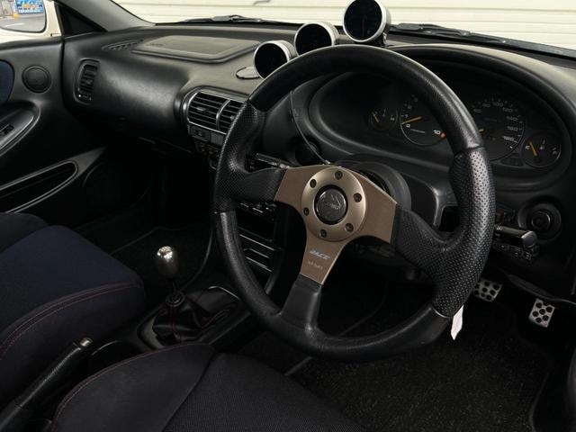 Honda INTEGRA 2000 — фото автомобиля 1