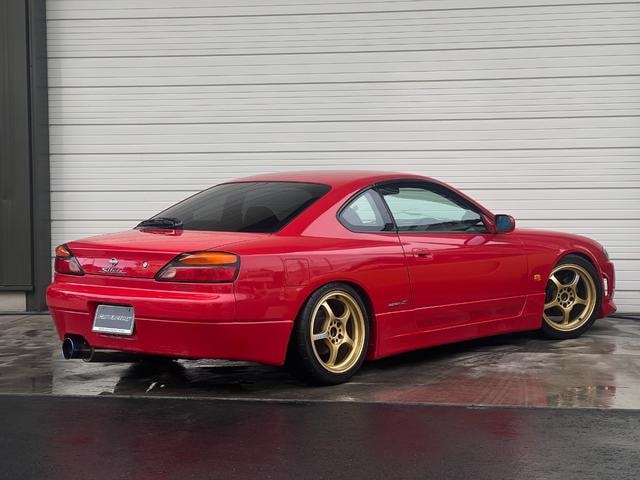 Миниатюра 22
