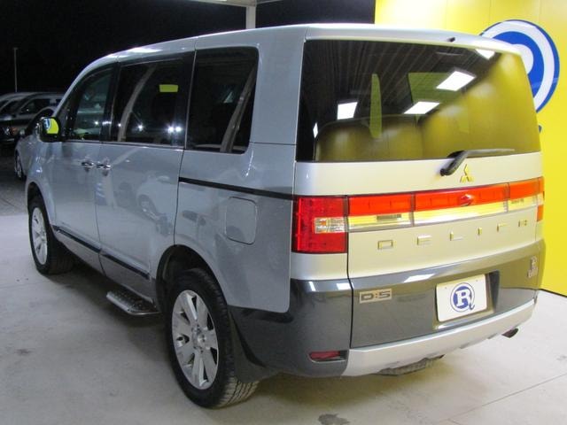 Миниатюра 11
