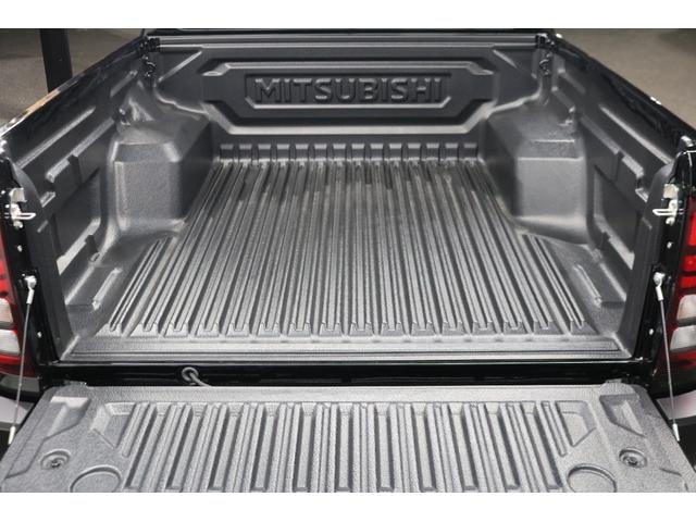 Миниатюра 17