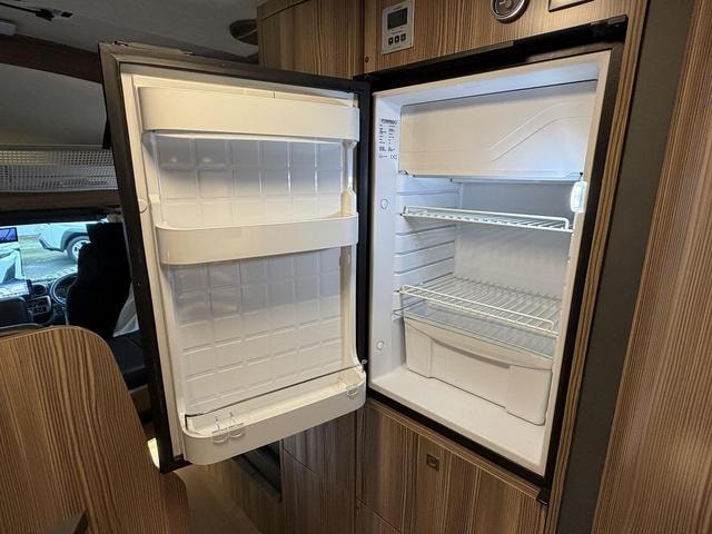 Миниатюра 27