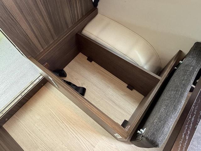 Миниатюра 15