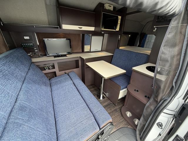 Миниатюра 6