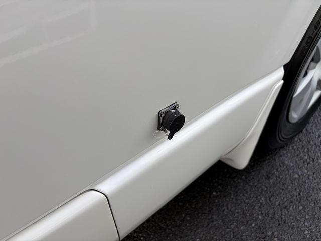Toyota HIACE VAN 2013 — фото автомобиля 1