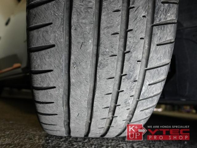 Миниатюра 28