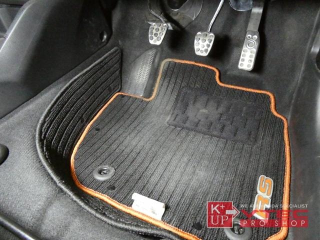 Миниатюра 30