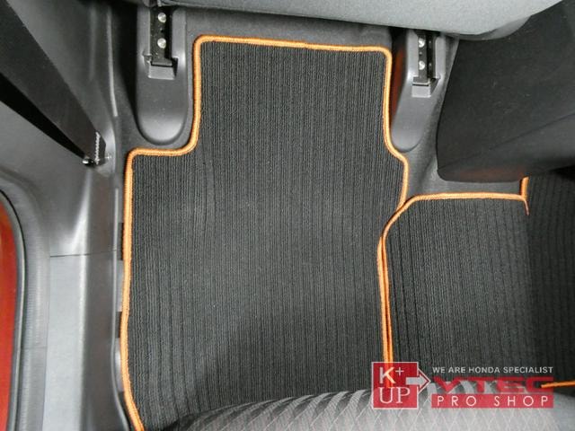 Миниатюра 38